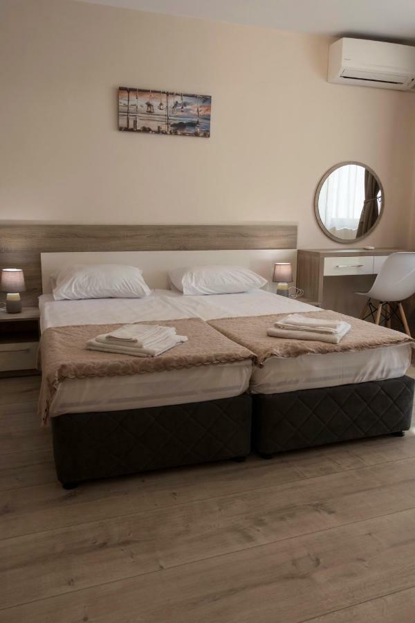 Margis Home Burgas Luaran gambar